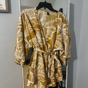 SHEIN Mustard Leaf Print Kimono